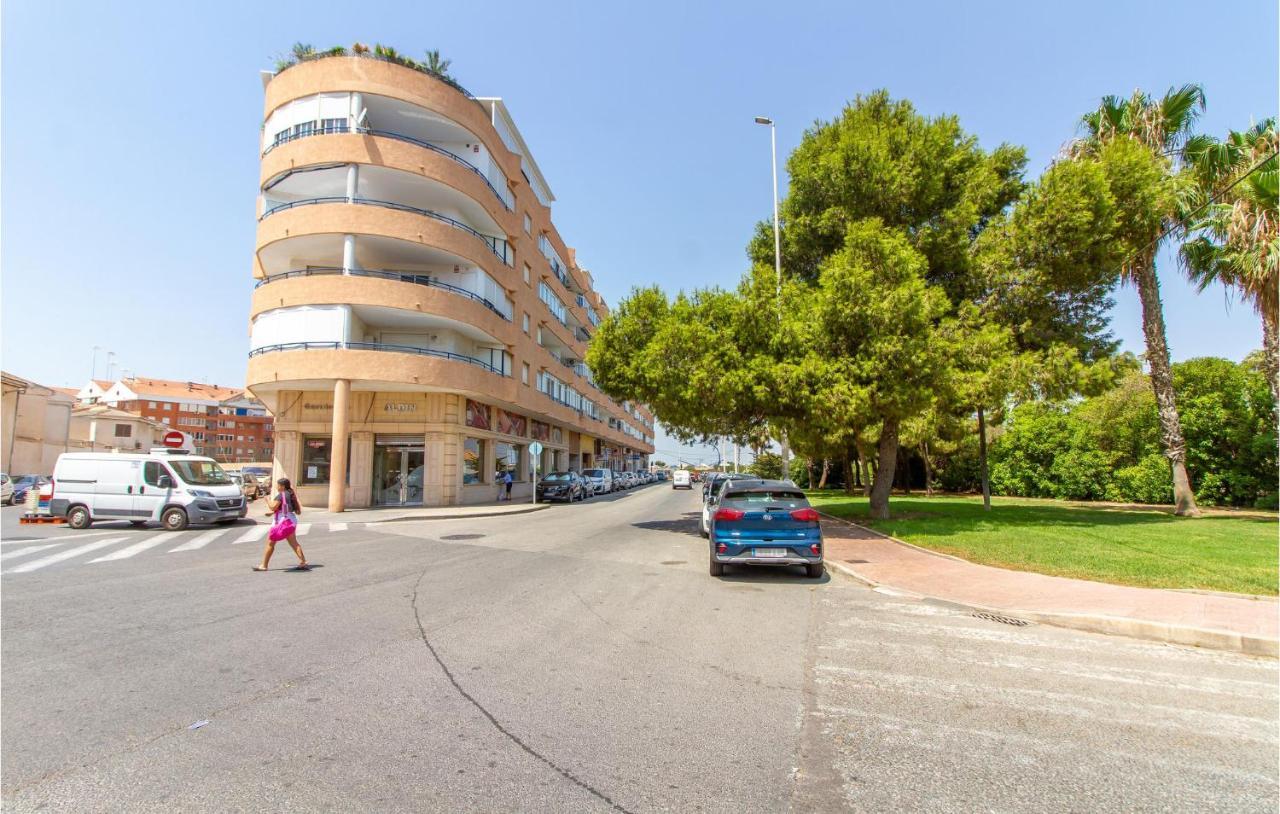 Nice Apartment In Torrevieja With Kitchen מראה חיצוני תמונה