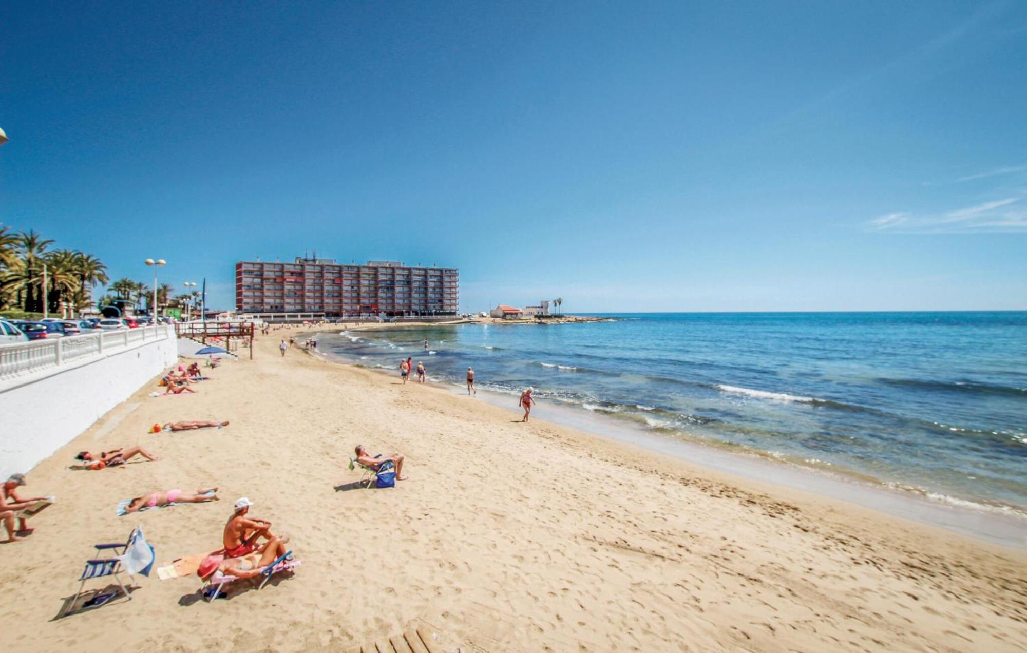 Nice Apartment In Torrevieja With Kitchen מראה חיצוני תמונה